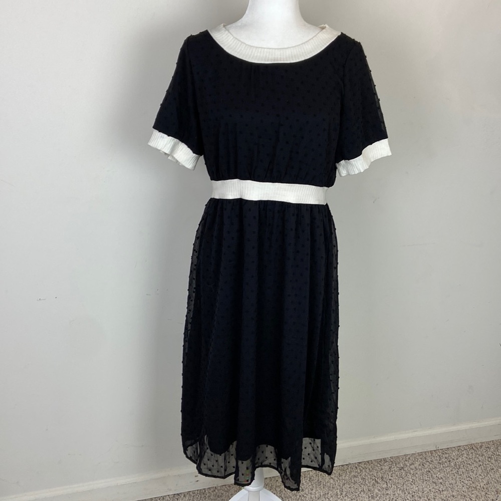 Nwt Piper & Scoot Contrast Dress Nola Swiss Dot Size Medium Lbd — image 2 of 8